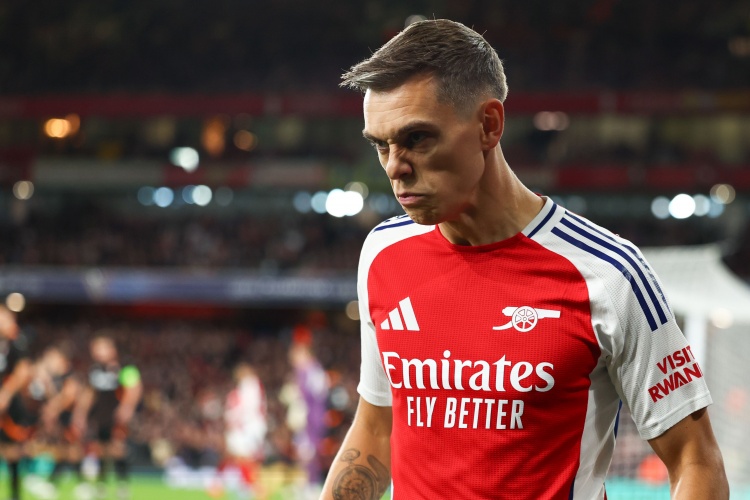 标晚：特罗萨德可以出战曼联，热苏斯预计今年秋天复出