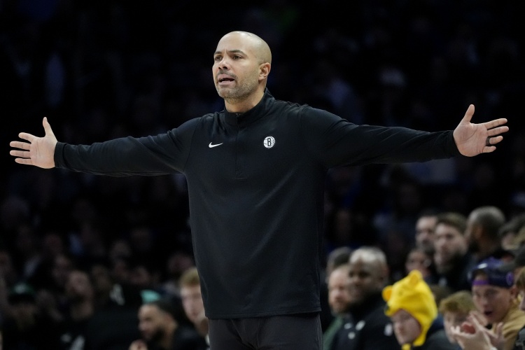 开云体育下载-篮网主帅：绿军是高水平竞争的球队 比赛水准很高执教也很棒