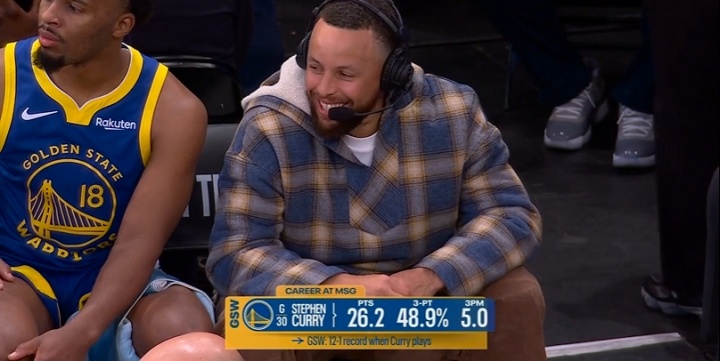 kaiyun-找点儿班上！全美直播 因伤缺战库里坐替补席和解说热聊